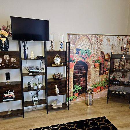 Apartmán Sara -Mikolajska - Rynek - Netflix Hydromassage Krakov Exteriér fotografie